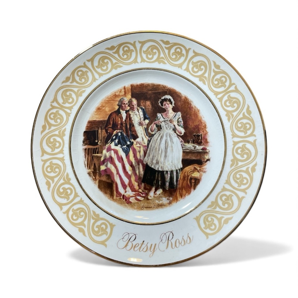 G3- collectors plate Betsy Ross Decorative Plate with Gold Accents